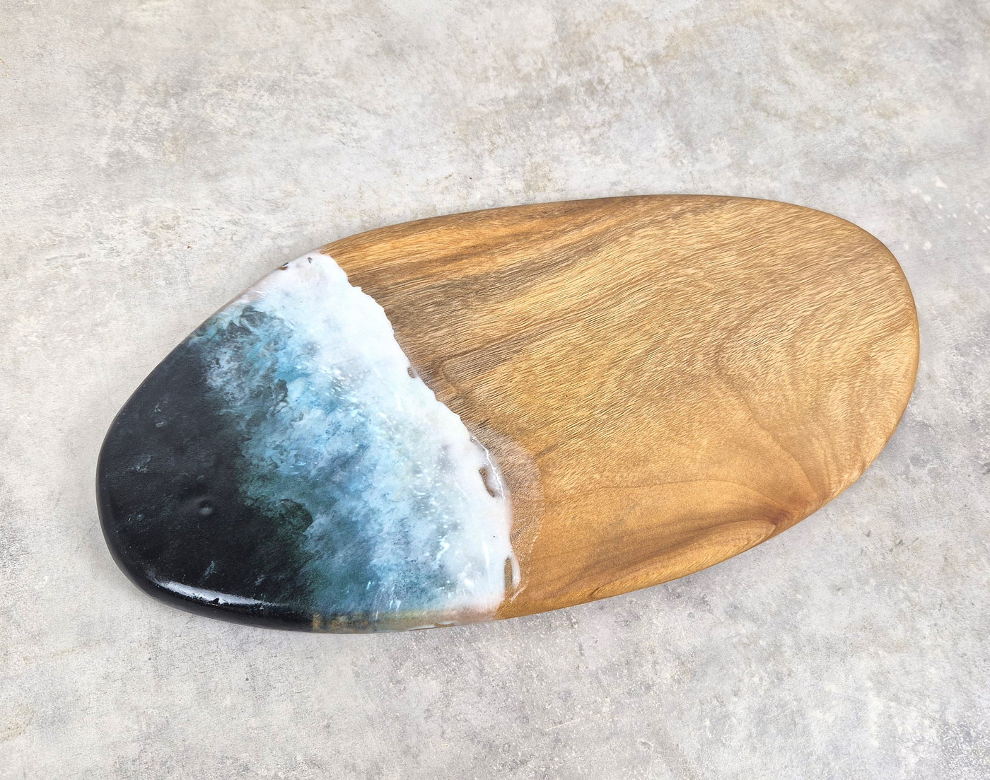 SALE - Epoxy Feature Cheeseboard 1